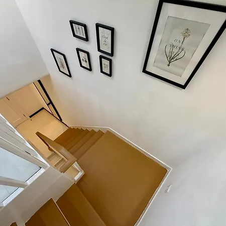 Апартаменти Atalaia Boutique Loft Center